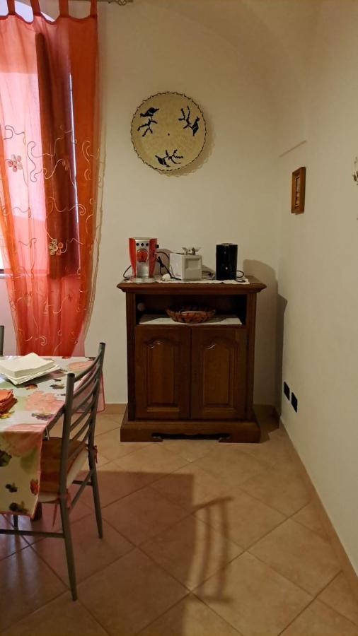 B&B Da Antonella ボーザ エクステリア 写真